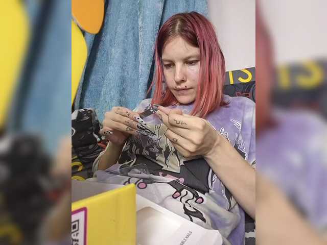 SquirtApril live cam on BongaCams