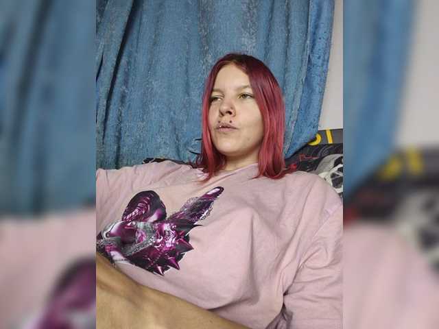 SquirtApril live cam on BongaCams