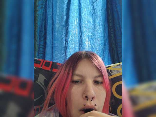 SquirtApril live cam on BongaCams