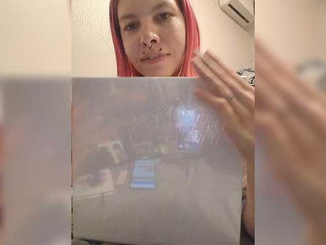 SquirtApril live cam on BongaCams