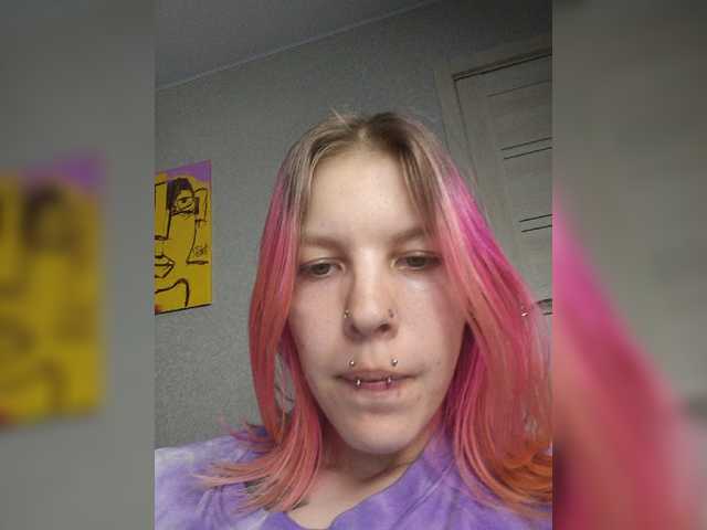SquirtApril live cam on BongaCams