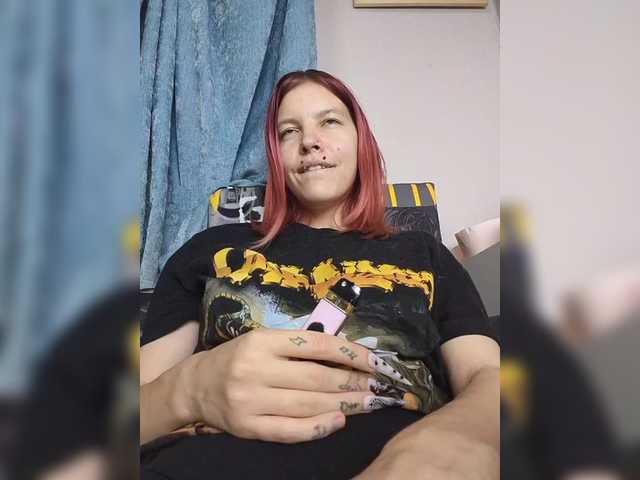 SquirtApril live cam on BongaCams