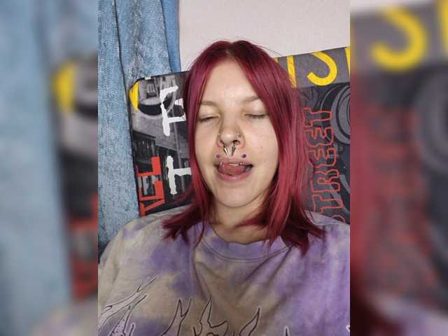 SquirtApril live cam on BongaCams
