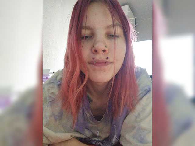 SquirtApril live cam on BongaCams