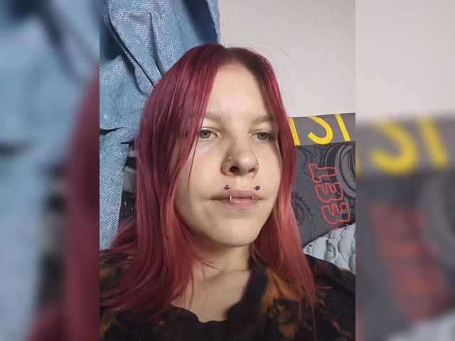 SquirtApril live cam on BongaCams