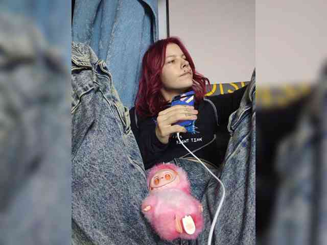 Elena_Nei webcam
