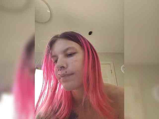 SquirtApril Sex Cam Show