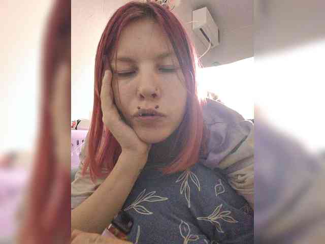 Elena_Nei webcam