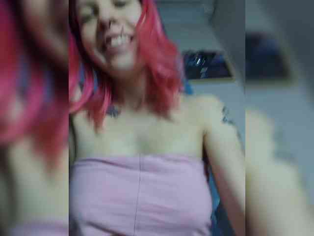 SquirtApril webcam