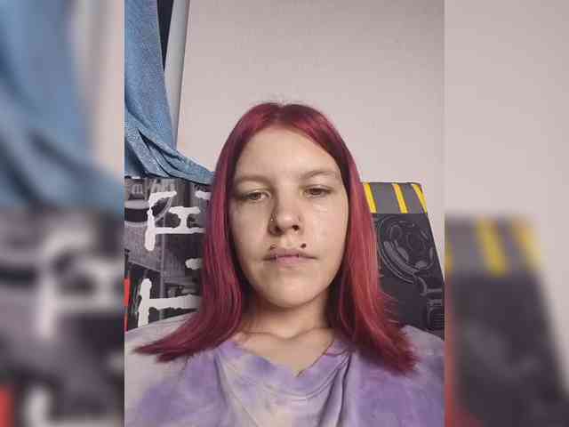 SquirtApril's webcam live show