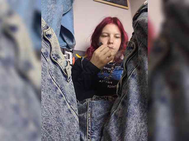 Elena_Nei webcam