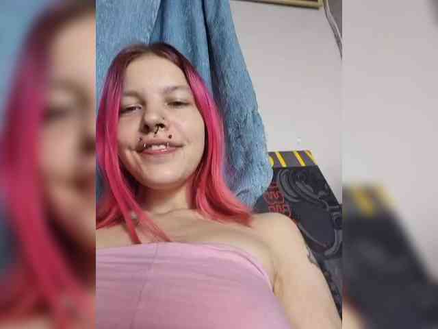 SquirtApril Sex Cam Show