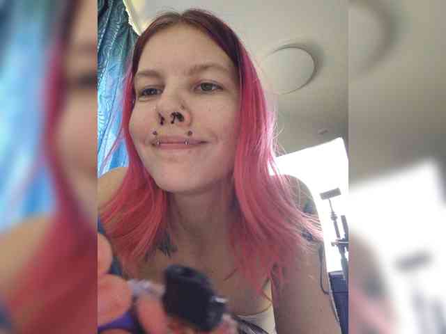 Elena_Nei webcam