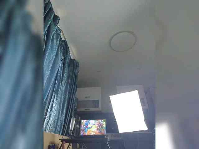 SquirtApril webcam