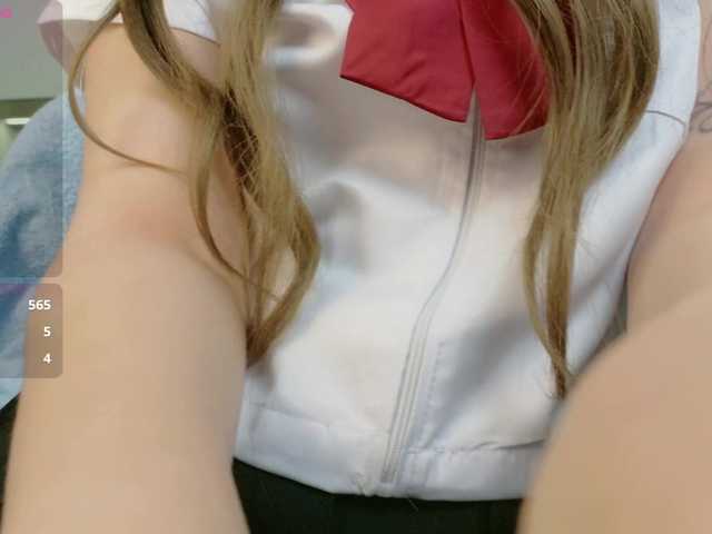 sakuraclover live cam on BongaCams