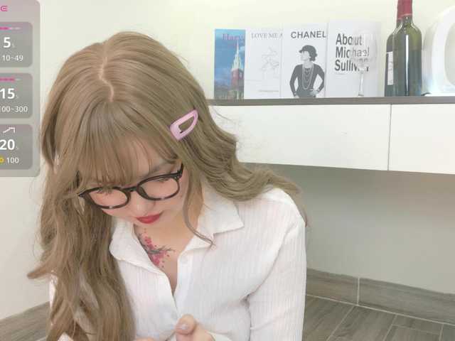 sakuraclover live cam on BongaCams