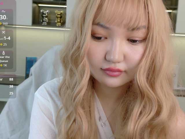 sakuraclover live cam on BongaCams