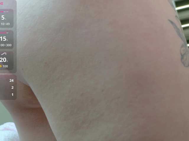 sakuraclover live cam on BongaCams