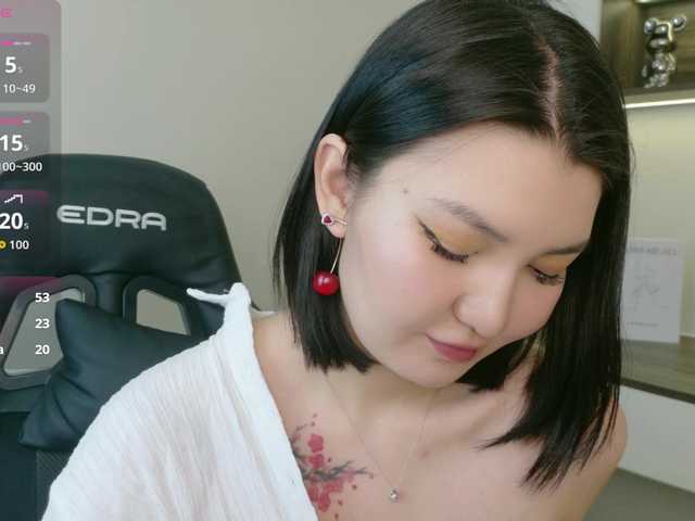 sakuraclover live cam on BongaCams