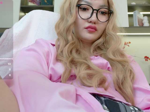 sakuraclover live cam on BongaCams