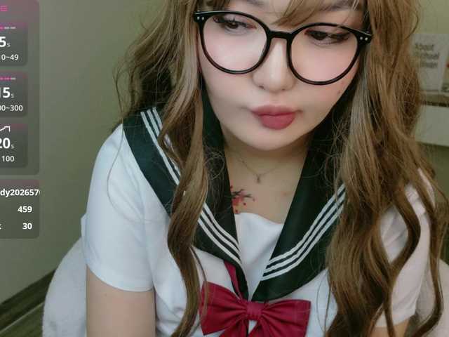 sakuraclover live cam on BongaCams