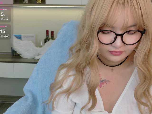 sakuraclover live cam on BongaCams