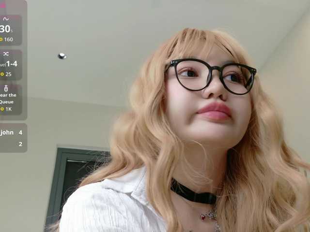 sakuraclover live cam on BongaCams