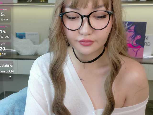 sakuraclover live cam on BongaCams