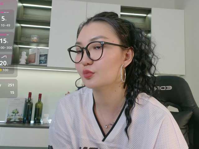 sakuraclover live cam on BongaCams