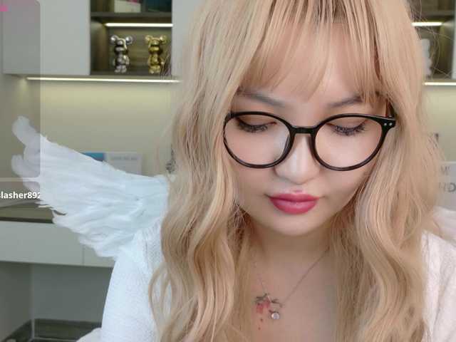 sakuraclover live cam on BongaCams