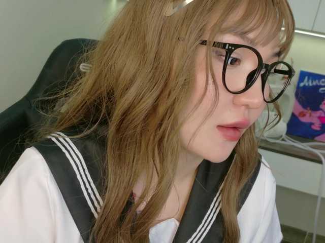 sakuraclover live cam on BongaCams