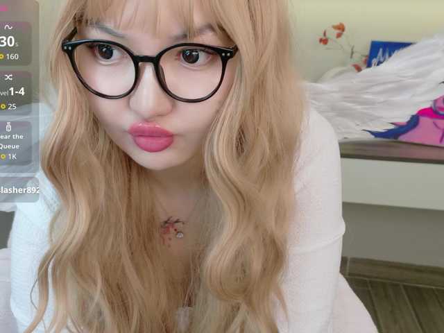 sakuraclover live cam