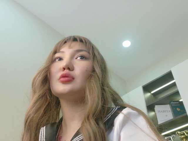sakuraclover live webcam show
