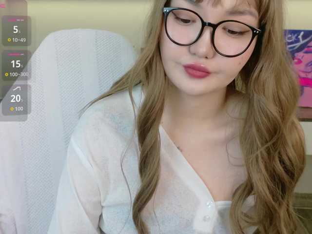 sakuraclover live cam on BongaCams