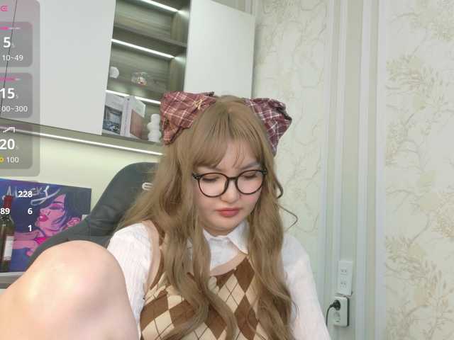 sakuraclover live cam on BongaCams