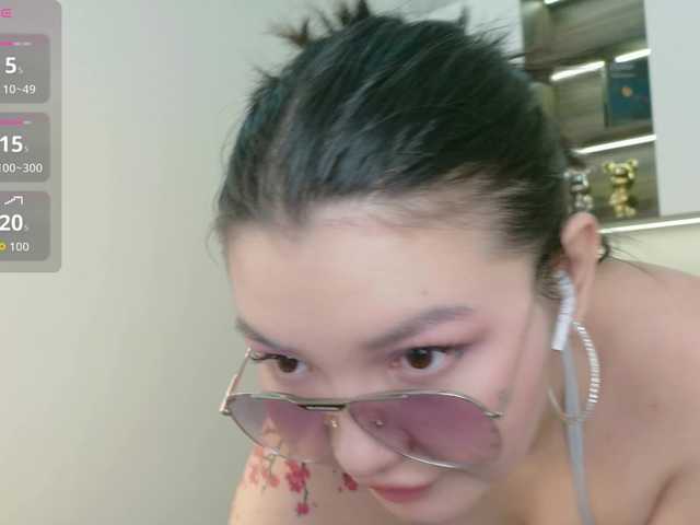 sakuraclover live cam on BongaCams