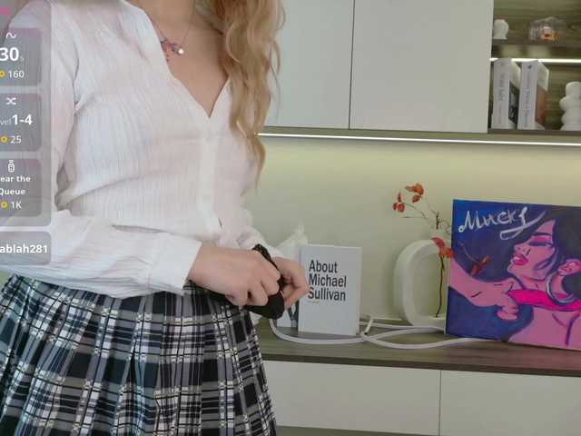 sakuraclover live cam on BongaCams