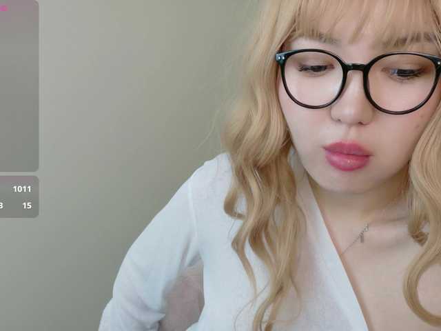 sakuraclover live cam on BongaCams