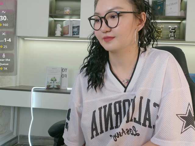 sakuraclover live cam on BongaCams