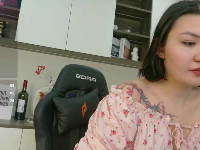 sakuraclover live cam on BongaCams