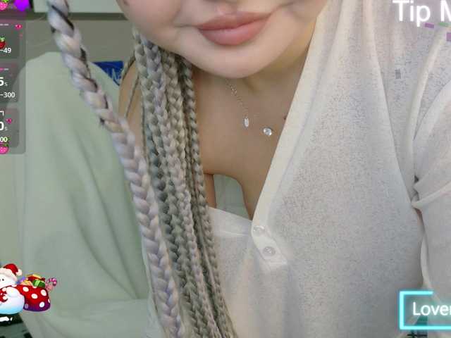 sakuraclover live cam on BongaCams
