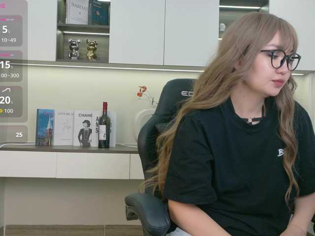 sakuraclover live webcam show