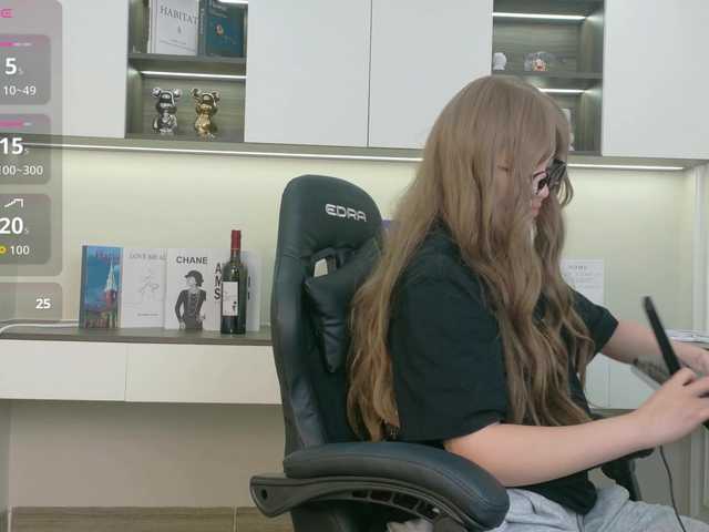 sakuraclover live cam on BongaCams