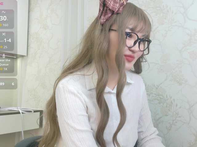 sakuraclover live cam on BongaCams