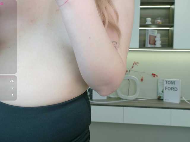 sakuraclover live cam on BongaCams