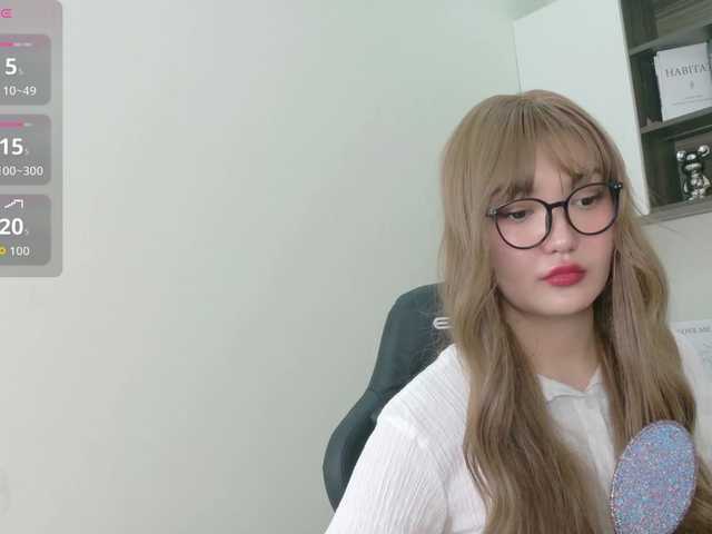 sakuraclover live cam on BongaCams