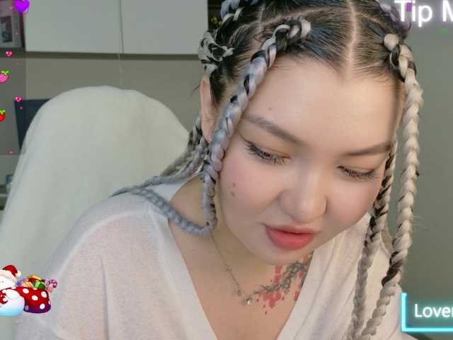 sakuraclover live cam on BongaCams