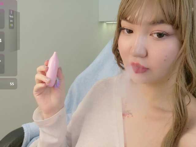 sakuraclover live cam on BongaCams