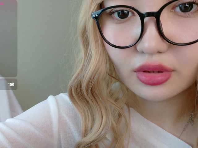 sakuraclover live cam on BongaCams