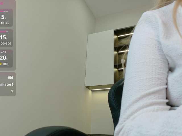 sakuraclover live cam on BongaCams